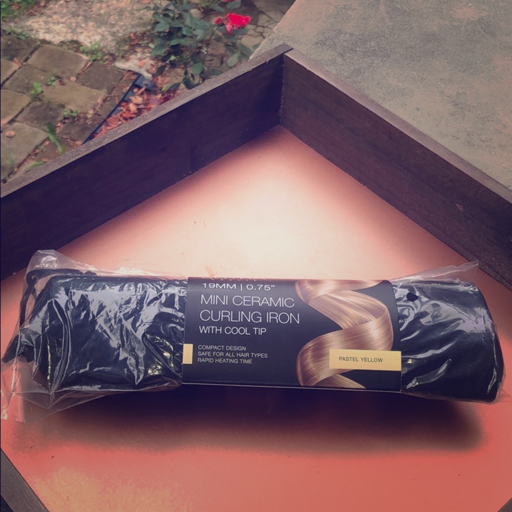 SUTRA - Mini Ceramic Curling Iron